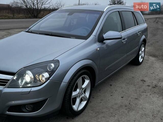 Серый Опель Астра, объемом двигателя 1.6 л и пробегом 251 тыс. км за 6100 $, фото 7 на Automoto.ua