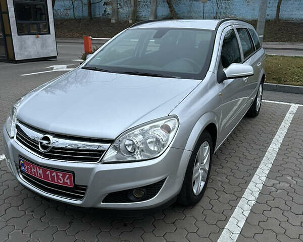 Сірий Опель Астра, об'ємом двигуна 1.6 л та пробігом 196 тис. км за 5700 $, фото 4 на Automoto.ua