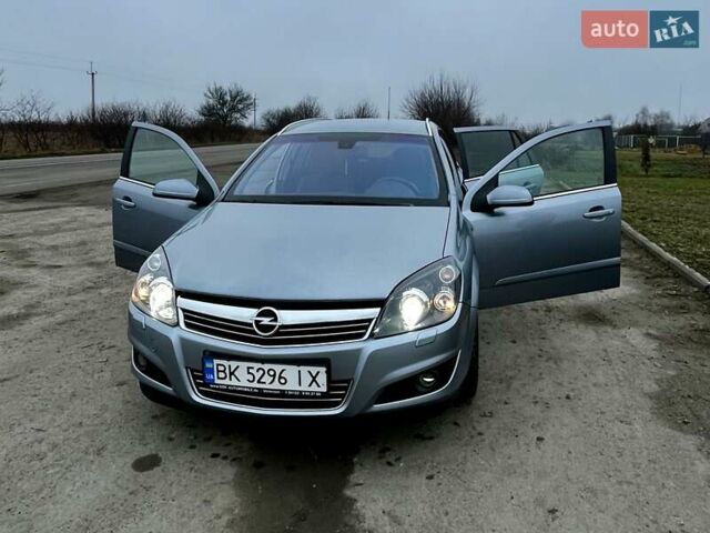 Серый Опель Астра, объемом двигателя 1.6 л и пробегом 251 тыс. км за 6100 $, фото 20 на Automoto.ua
