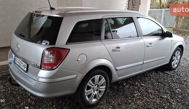 Сірий Опель Астра, об'ємом двигуна 1.69 л та пробігом 235 тис. км за 5000 $, фото 10 на Automoto.ua