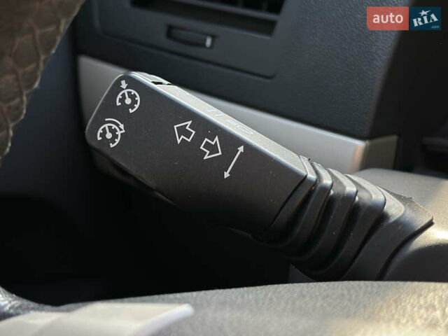 Сірий Опель Астра, об'ємом двигуна 1.69 л та пробігом 84 тис. км за 7400 $, фото 39 на Automoto.ua