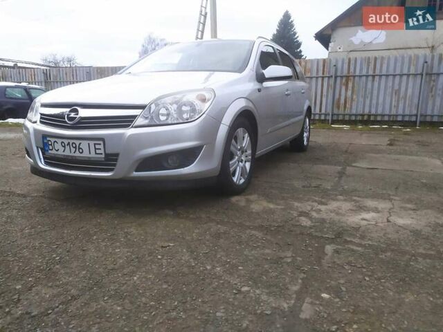 Серый Опель Астра, объемом двигателя 1.7 л и пробегом 285 тыс. км за 5500 $, фото 40 на Automoto.ua