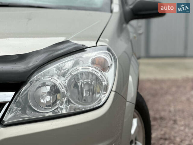 Опель Астра 2008 в Дрогобыче на Automoto.ua Серый Опель Астра, объемом двигателя 1.3 л и пробегом 270 тыс. км за 4450 $, фото 15 на Automoto.ua