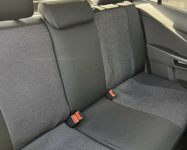 Серый Опель Астра, объемом двигателя 1.7 л и пробегом 258 тыс. км за 5500 $, фото 33 на Automoto.ua