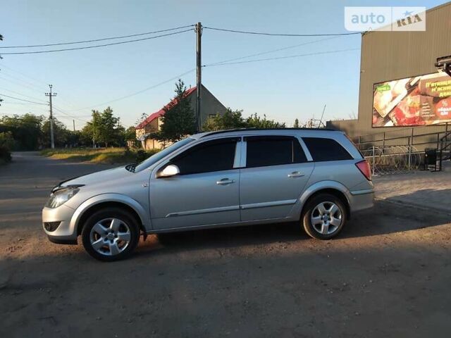 Сірий Опель Астра, об'ємом двигуна 1.7 л та пробігом 287 тис. км за 6600 $, фото 4 на Automoto.ua