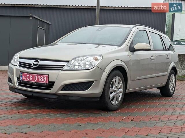 Серый Опель Астра, объемом двигателя 1.6 л и пробегом 240 тыс. км за 5750 $, фото 13 на Automoto.ua