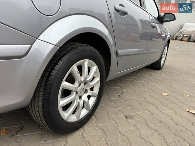 Сірий Опель Астра, об'ємом двигуна 1.6 л та пробігом 275 тис. км за 4999 $, фото 12 на Automoto.ua