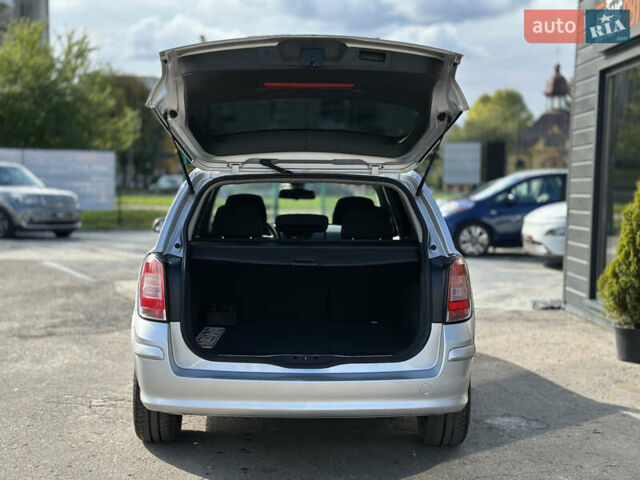 Сірий Опель Астра, об'ємом двигуна 1.69 л та пробігом 84 тис. км за 7400 $, фото 16 на Automoto.ua