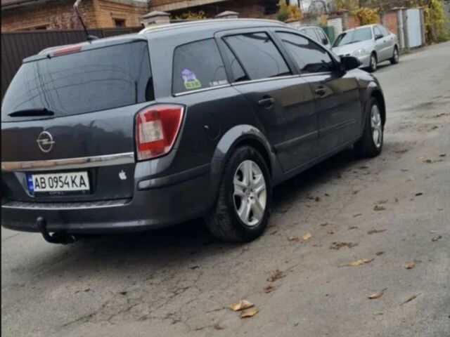 Сірий Опель Астра, об'ємом двигуна 1.6 л та пробігом 230 тис. км за 5400 $, фото 3 на Automoto.ua