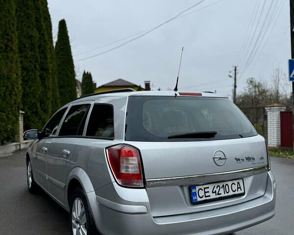 Серый Опель Астра, объемом двигателя 1.6 л и пробегом 201 тыс. км за 4700 $, фото 7 на Automoto.ua
