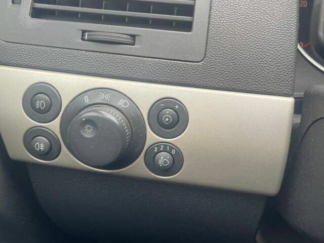 Сірий Опель Астра, об'ємом двигуна 1.6 л та пробігом 189 тис. км за 5350 $, фото 10 на Automoto.ua