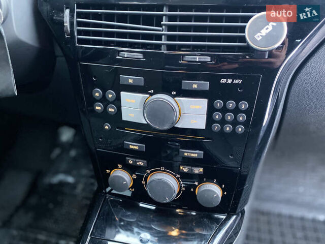 Сірий Опель Астра, об'ємом двигуна 1.6 л та пробігом 156 тис. км за 5990 $, фото 12 на Automoto.ua