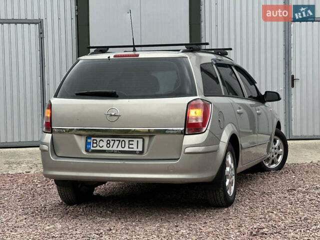 Опель Астра 2008 в Дрогобыче на Automoto.ua Серый Опель Астра, объемом двигателя 1.3 л и пробегом 270 тыс. км за 4450 $, фото 22 на Automoto.ua