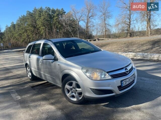 Серый Опель Астра, объемом двигателя 1.69 л и пробегом 233 тыс. км за 4999 $, фото 1 на Automoto.ua