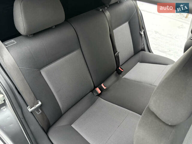 Серый Опель Астра, объемом двигателя 1.6 л и пробегом 231 тыс. км за 5400 $, фото 17 на Automoto.ua