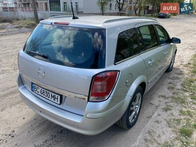 Сірий Опель Астра, об'ємом двигуна 1.7 л та пробігом 221 тис. км за 4800 $, фото 4 на Automoto.ua