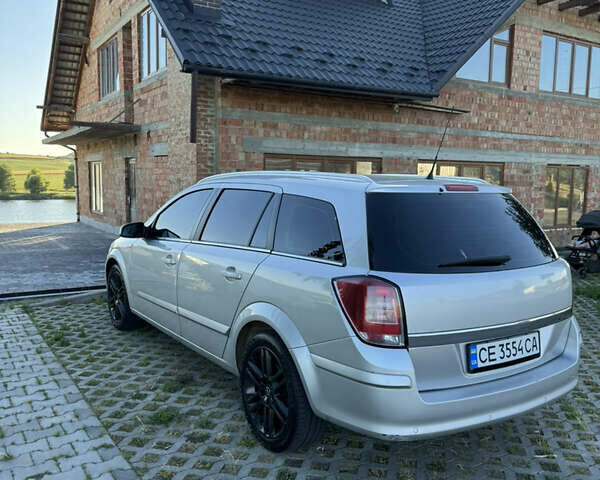 Серый Опель Астра, объемом двигателя 1.9 л и пробегом 250 тыс. км за 6000 $, фото 2 на Automoto.ua