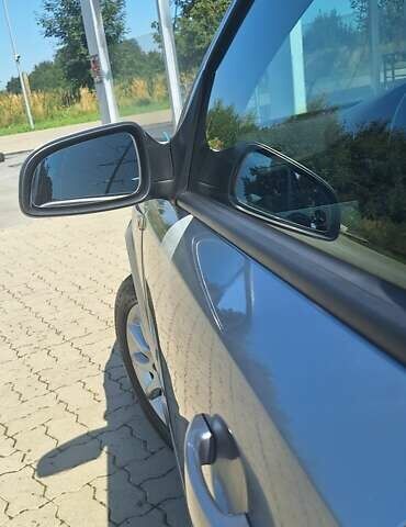 Серый Опель Астра, объемом двигателя 1.7 л и пробегом 253 тыс. км за 4600 $, фото 22 на Automoto.ua