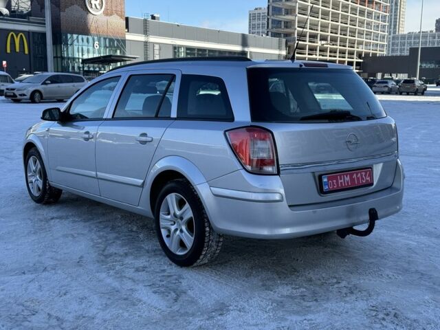 Сірий Опель Астра, об'ємом двигуна 1.6 л та пробігом 196 тис. км за 5799 $, фото 1 на Automoto.ua