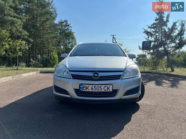 Сірий Опель Астра, об'ємом двигуна 1.6 л та пробігом 294 тис. км за 5200 $, фото 5 на Automoto.ua