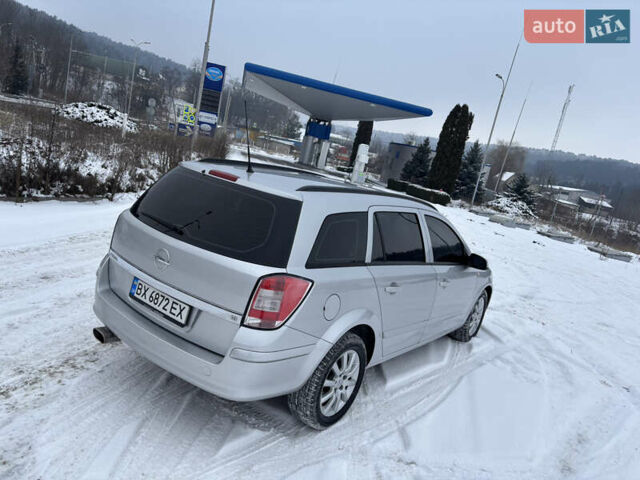 Серый Опель Астра, объемом двигателя 1.8 л и пробегом 252 тыс. км за 4950 $, фото 7 на Automoto.ua