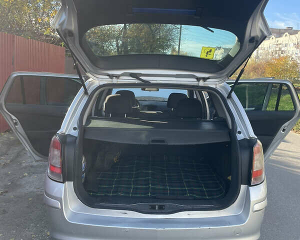 Сірий Опель Астра, об'ємом двигуна 1.6 л та пробігом 240 тис. км за 5100 $, фото 8 на Automoto.ua