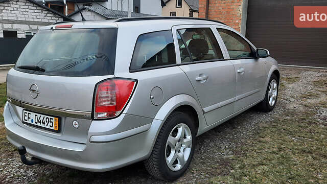 Сірий Опель Астра, об'ємом двигуна 1.8 л та пробігом 200 тис. км за 5999 $, фото 9 на Automoto.ua