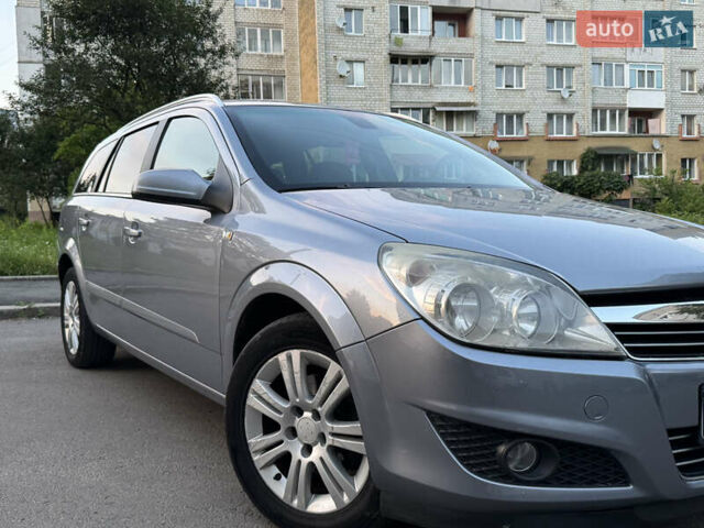 Сірий Опель Астра, об'ємом двигуна 1.69 л та пробігом 226 тис. км за 4499 $, фото 2 на Automoto.ua