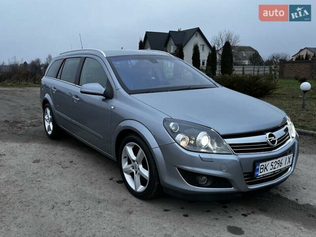 Серый Опель Астра, объемом двигателя 1.6 л и пробегом 251 тыс. км за 6100 $, фото 40 на Automoto.ua