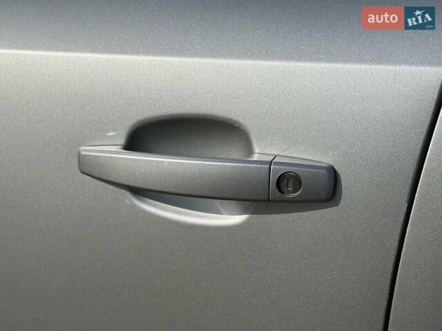 Сірий Опель Астра, об'ємом двигуна 1.69 л та пробігом 84 тис. км за 7400 $, фото 22 на Automoto.ua