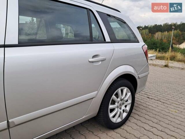 Сірий Опель Астра, об'ємом двигуна 1.6 л та пробігом 216 тис. км за 5400 $, фото 38 на Automoto.ua