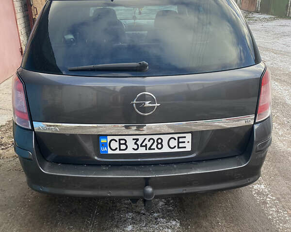 Серый Опель Астра, объемом двигателя 1.6 л и пробегом 234 тыс. км за 5399 $, фото 3 на Automoto.ua