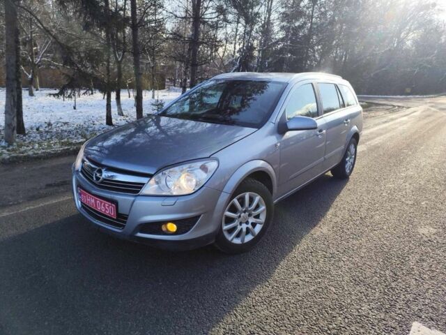 Сірий Опель Астра, об'ємом двигуна 1.6 л та пробігом 272 тис. км за 4900 $, фото 1 на Automoto.ua