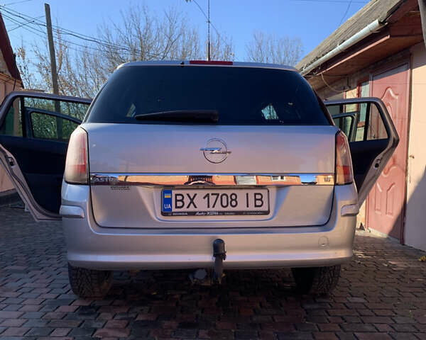 Сірий Опель Астра, об'ємом двигуна 1.6 л та пробігом 250 тис. км за 5500 $, фото 7 на Automoto.ua