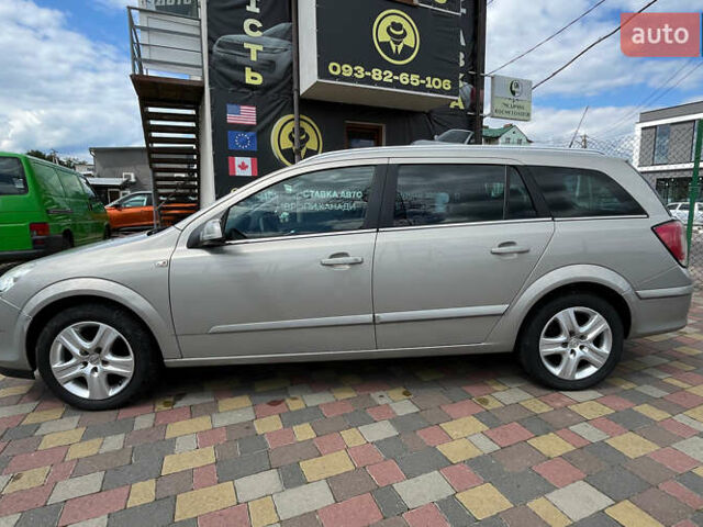 Серый Опель Астра, объемом двигателя 1.6 л и пробегом 200 тыс. км за 5800 $, фото 3 на Automoto.ua