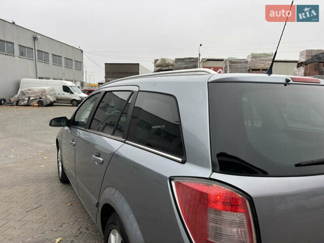 Сірий Опель Астра, об'ємом двигуна 1.6 л та пробігом 275 тис. км за 4999 $, фото 7 на Automoto.ua