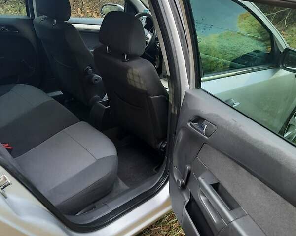 Опель Астра 2008 в Кременце на Automoto.ua Серый Опель Астра, объемом двигателя 1.6 л и пробегом 202 тыс. км за 5100 $, фото 10 на Automoto.ua