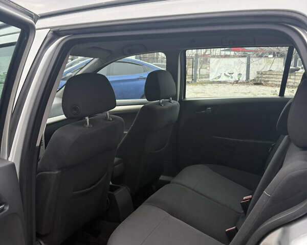 Серый Опель Астра, объемом двигателя 1.6 л и пробегом 215 тыс. км за 6000 $, фото 21 на Automoto.ua