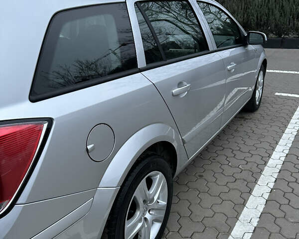 Сірий Опель Астра, об'ємом двигуна 1.6 л та пробігом 196 тис. км за 5700 $, фото 11 на Automoto.ua