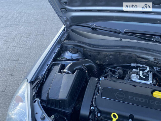 Серый Опель Астра, объемом двигателя 1.6 л и пробегом 248 тыс. км за 5250 $, фото 19 на Automoto.ua