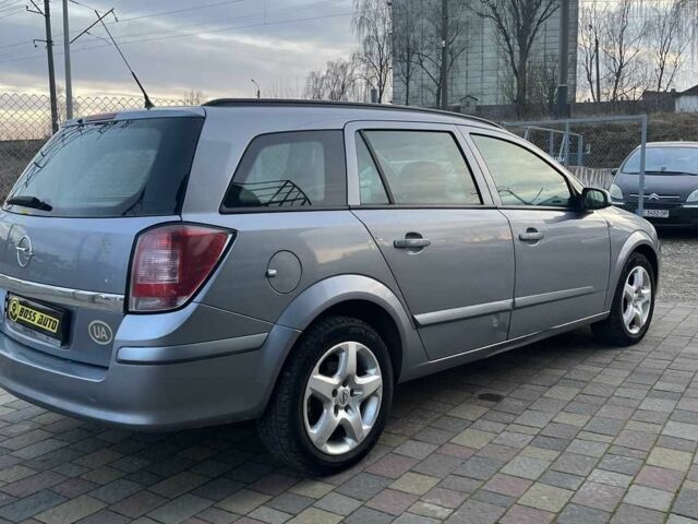 Серый Опель Астра, объемом двигателя 1.4 л и пробегом 220 тыс. км за 5500 $, фото 6 на Automoto.ua