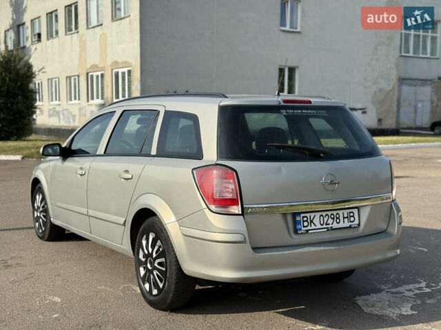 Сірий Опель Астра, об'ємом двигуна 1.91 л та пробігом 255 тис. км за 4200 $, фото 20 на Automoto.ua