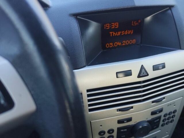 Сірий Опель Астра, об'ємом двигуна 1.6 л та пробігом 272 тис. км за 4900 $, фото 7 на Automoto.ua