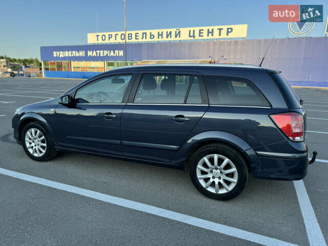 Серый Опель Астра, объемом двигателя 1.6 л и пробегом 203 тыс. км за 5400 $, фото 11 на Automoto.ua