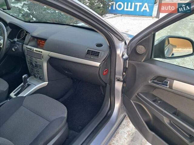 Сірий Опель Астра, об'ємом двигуна 1.8 л та пробігом 222 тис. км за 6500 $, фото 53 на Automoto.ua