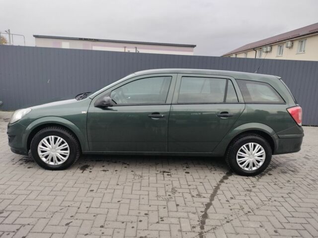 Опель Астра 2009 в Остоге на Automoto.ua Серый Опель Астра, объемом двигателя 1 л и пробегом 206 тыс. км за 5450 $, фото 3 на Automoto.ua