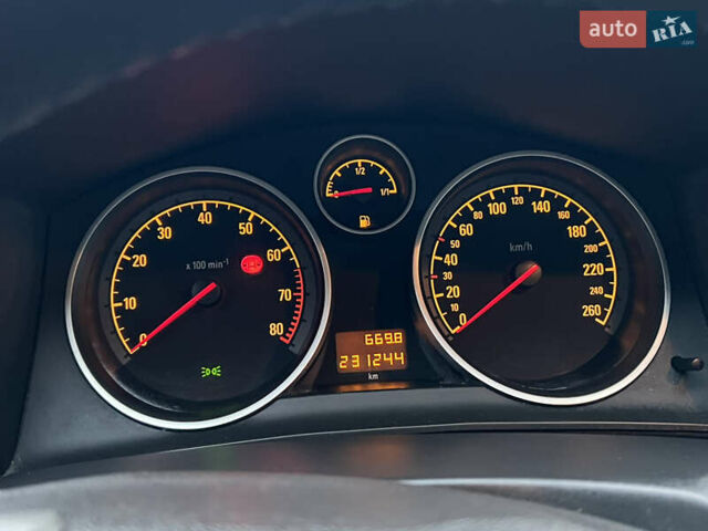 Серый Опель Астра, объемом двигателя 0 л и пробегом 230 тыс. км за 5700 $, фото 29 на Automoto.ua