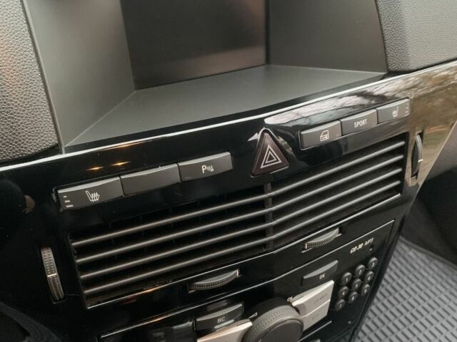 Серый Опель Астра, объемом двигателя 1.9 л и пробегом 297 тыс. км за 5800 $, фото 17 на Automoto.ua