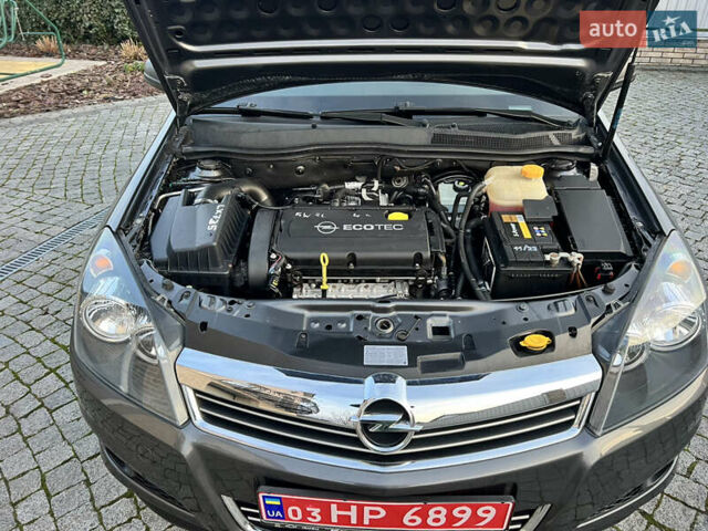 Сірий Опель Астра, об'ємом двигуна 1.6 л та пробігом 202 тис. км за 5900 $, фото 43 на Automoto.ua