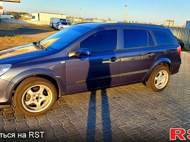 Серый Опель Астра, объемом двигателя 1.6 л и пробегом 236 тыс. км за 6000 $, фото 6 на Automoto.ua